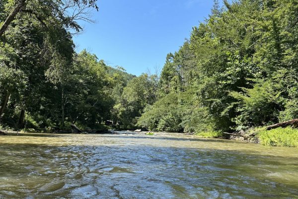 OAR-WildernessCove-Tubing-downrivershot