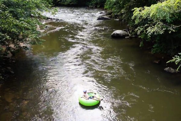 OAR-WildernessCove-Tubing-tubesolo2