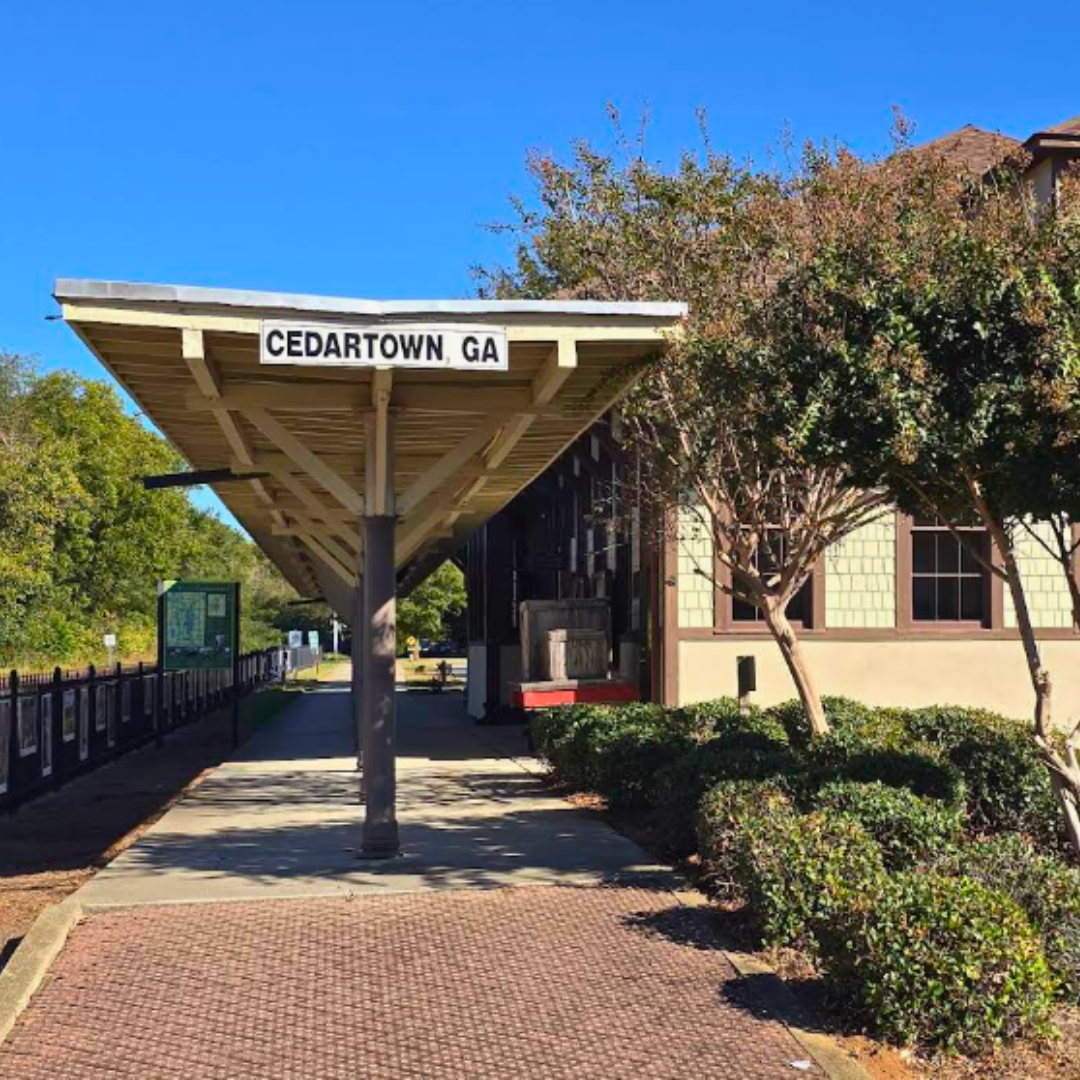 The Cedartown depot is the closest Silver Comet trailhead to Cedar Creek, about 15 minutes by car.